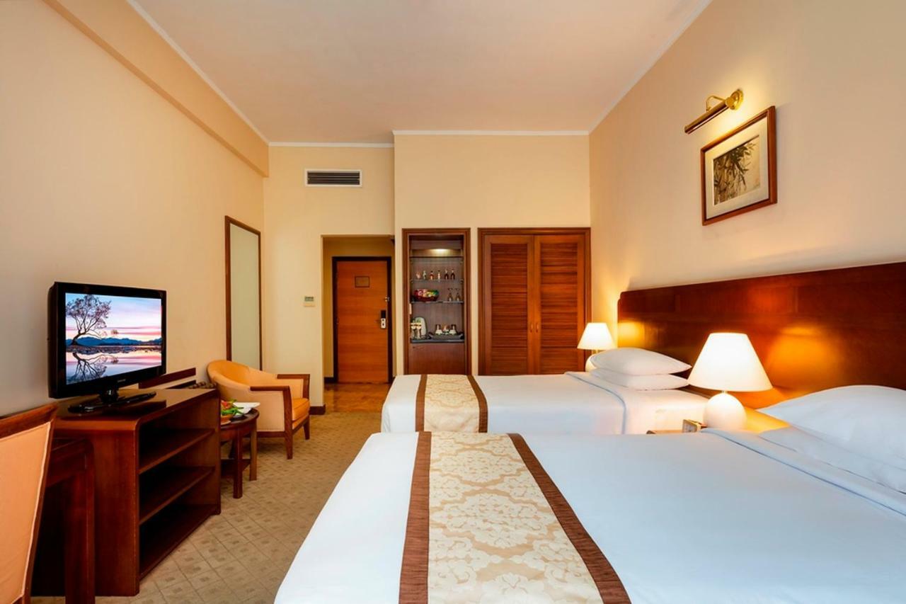 Norfolk Hotel Saigon Hô Chi Minh-Ville Extérieur photo